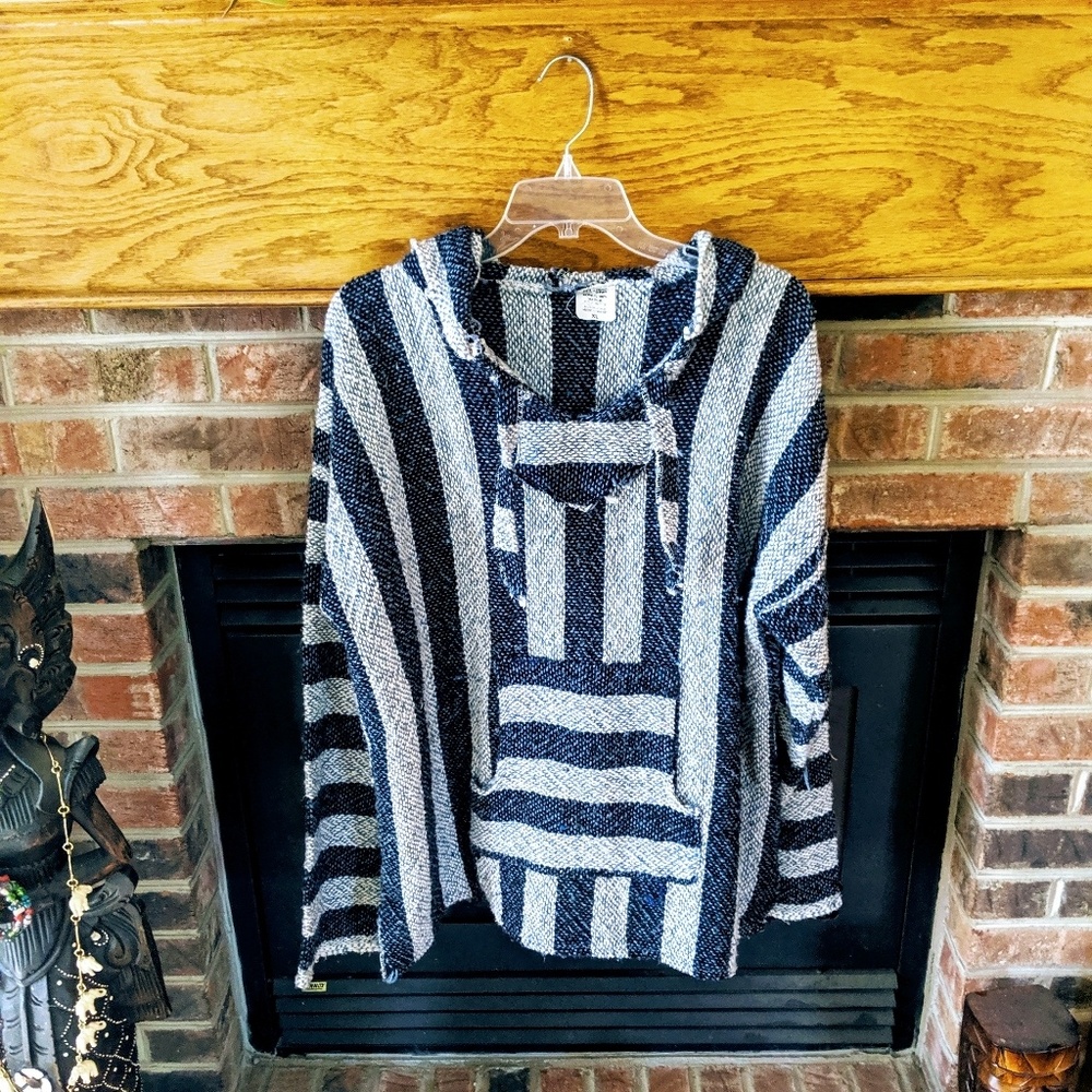 Del Mex brand men's pullover size XL